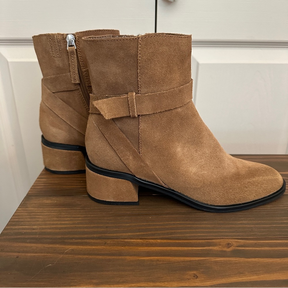 Dolce Vita Camel Brown Suede Booties